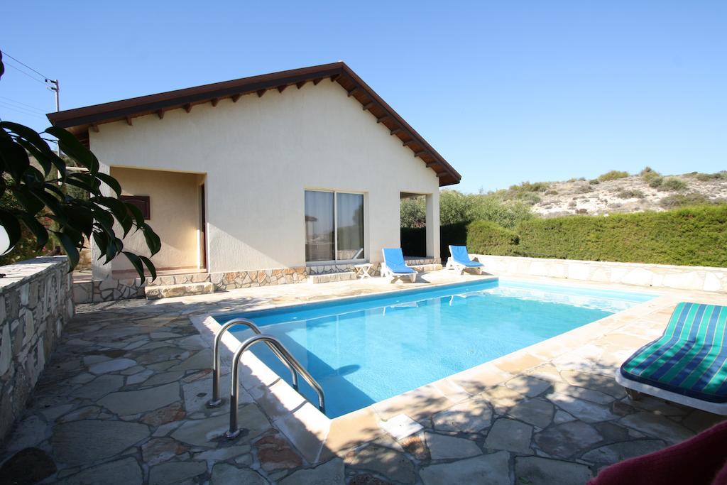 Hilltop Chalet Pissouri Buitenkant foto