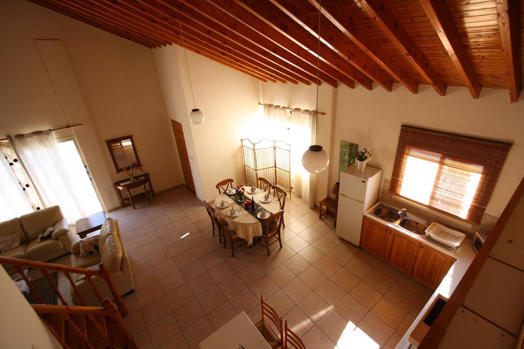 Hilltop Chalet Pissouri Buitenkant foto