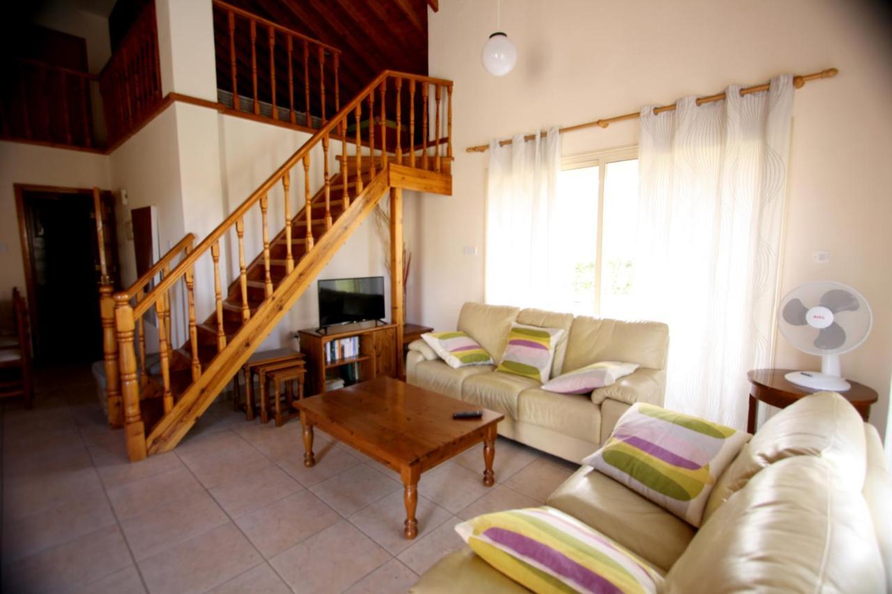 Hilltop Chalet Pissouri Buitenkant foto